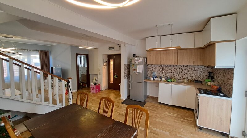 Bragadiru, casa 4 camere cu 4 bai si incalzire in pardoseala.